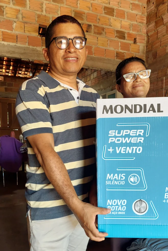 Ventilador de Coluna Mondial Super Power (Modelo VSP-40C-NB)